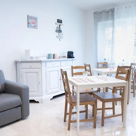 Charming Apartment Gregory-2